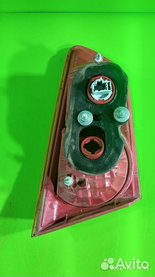 Фонарь внутренний правый для Mitsubishi Lancer 10