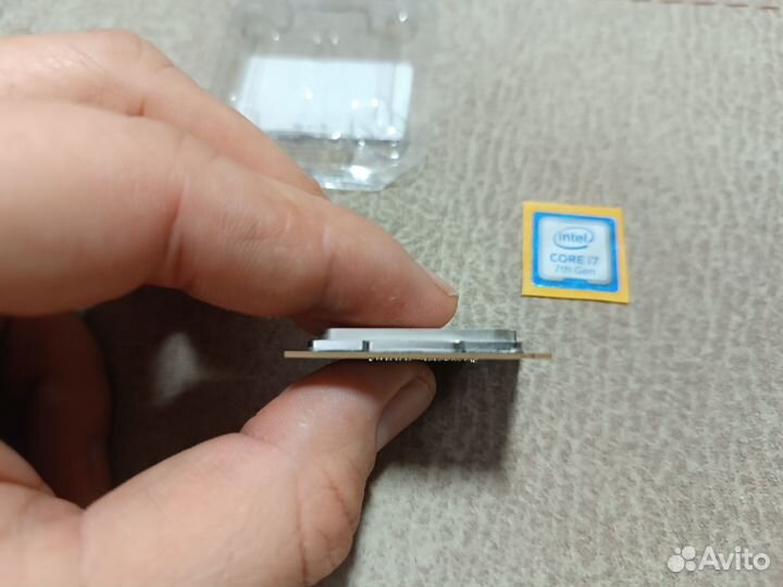 Процессор Intel Core i7 7700 (LGA 1151)