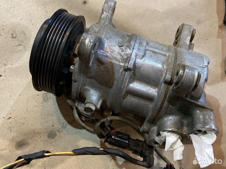 Компрессор кондиционера BMW G01 G20 F97 F98 X3 X4