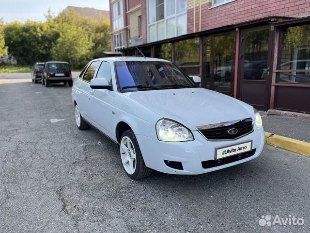 ВАЗ (LADA) Priora 1.6 MT, 2014, 171 777 км с пробегом, цена 500000 руб.