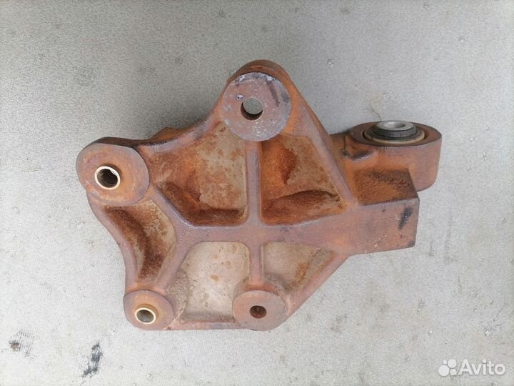 Кронштейн промежуточного вала для Ford Galaxy