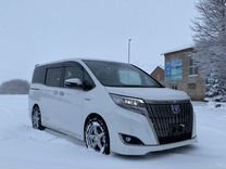 Toyota Esquire 1.8 CVT, 2019, 47 000 км, с пробегом, цена 2 950 000 руб.