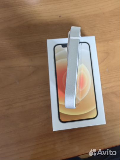iPhone 12 mini, 64 ГБ