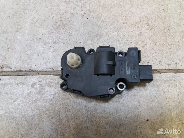 Сервопривод заслонок печки Audi Q5 8RB