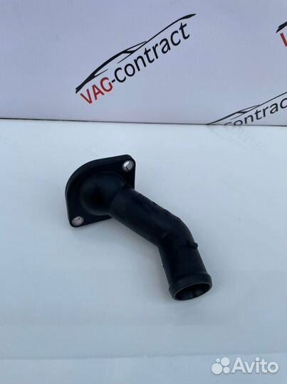 Крышка термостата Skoda Octavia A5 2011