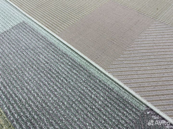 Ковер 240 х 340 в пастельных тонах