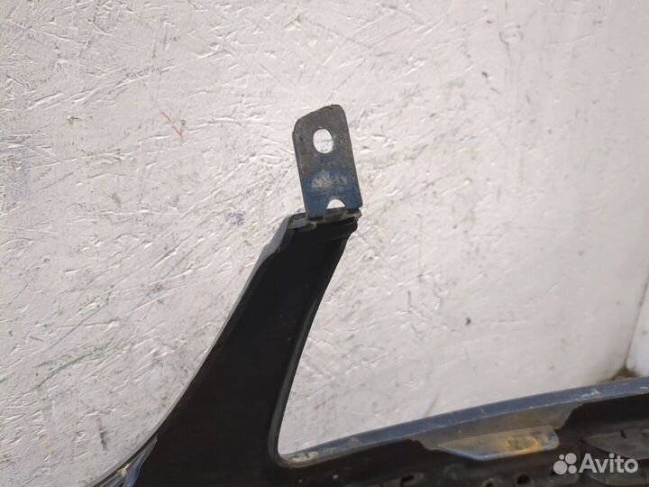 Бампер Nissan Almera Tino, 2001