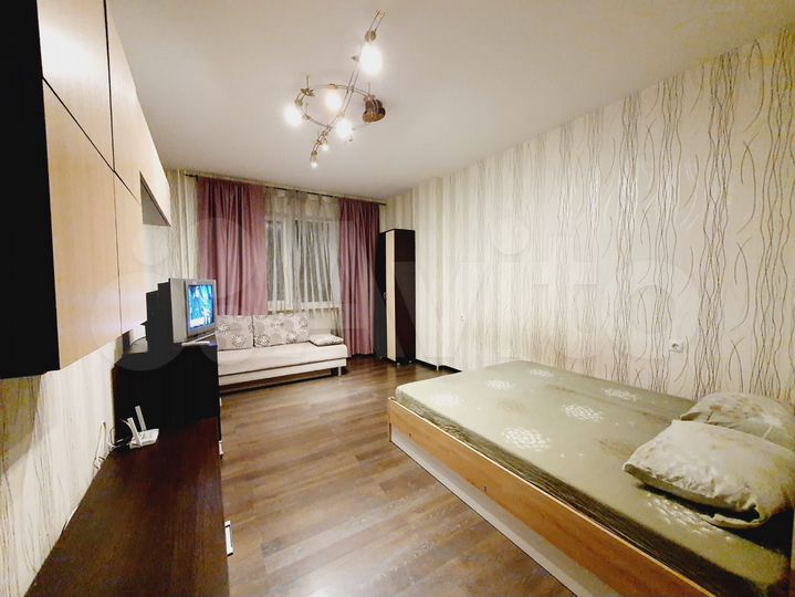 1-к. квартира, 45 м², 8/19 эт.