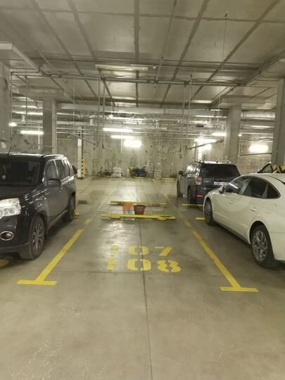 Машиноместо, 15 м²