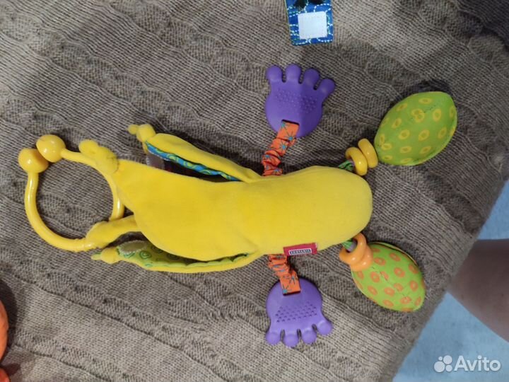 Игрушки подвески Tiny Love