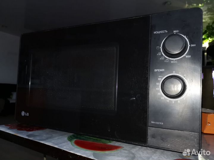 Микроволновая печь