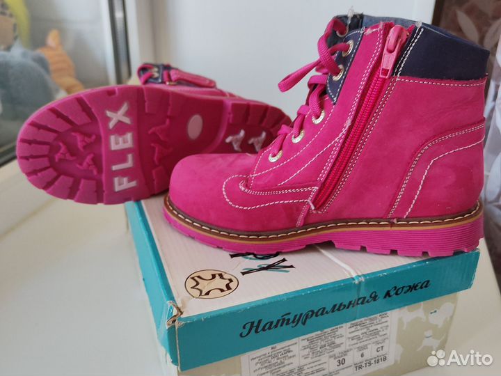 Ботинки утепленные на девочку кожа новые, р.30 Тур