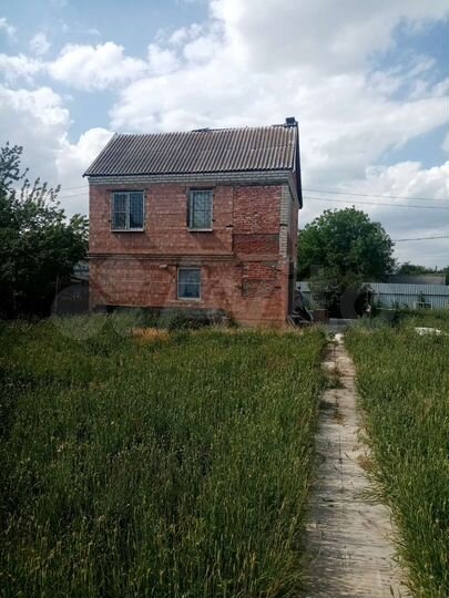 Дом 90 м² на участке 7 сот.