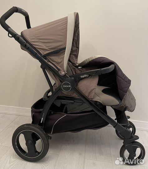 Коляска прогулочная Peg-Perego book
