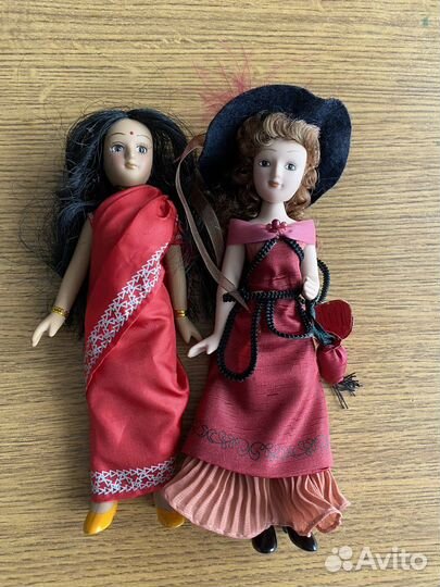 Куклы фарфоровые коллекционные