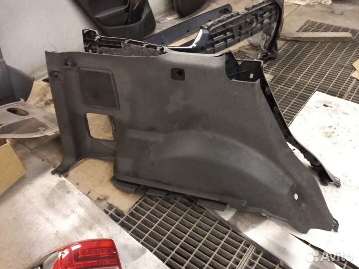 Обшивка багажника toyota land cruiser prado 150