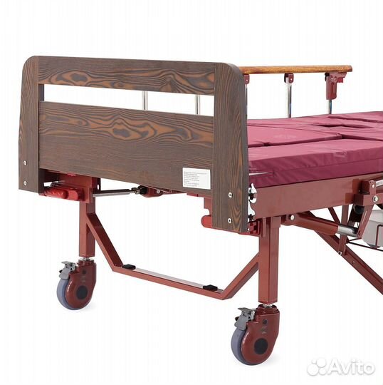 Медицинская кровать