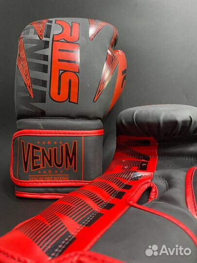 Боксерские перчатки Venum RWS Black Red