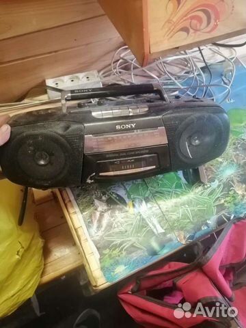 Кассетный магнитофон