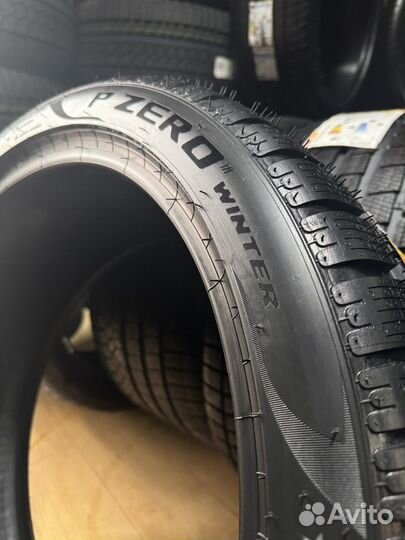 Pirelli P Zero Winter 285/35 R21 и 255/40 R21