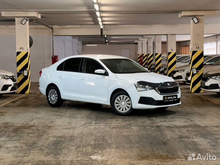Skoda Rapid 1.6 AT, 2022, 100 245 км