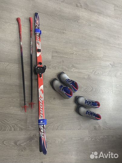 Беговые лыжи