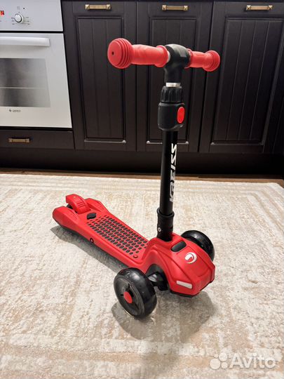 Самокат трехколесный kreiss новый