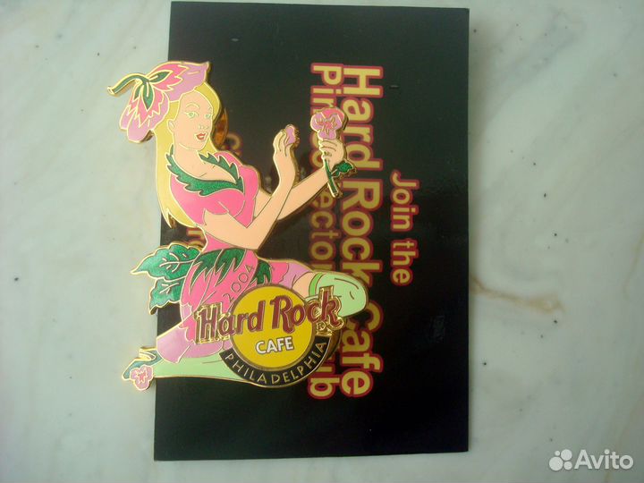 Значки hard rock cafe. Philadelphia. 2003 - 2004