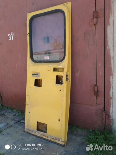 Дверь паз 32053