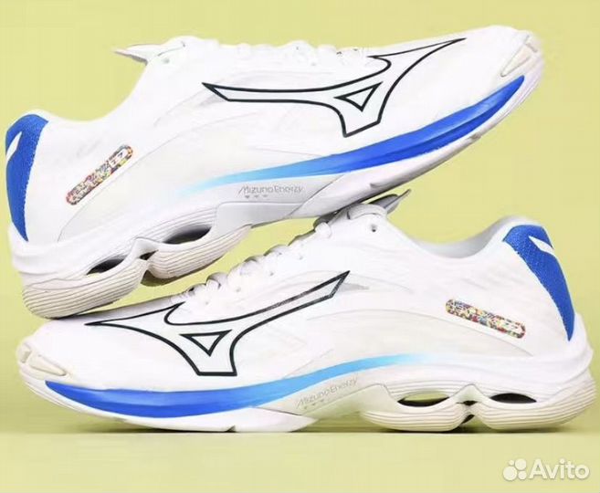 Mizuno wave lightning z7