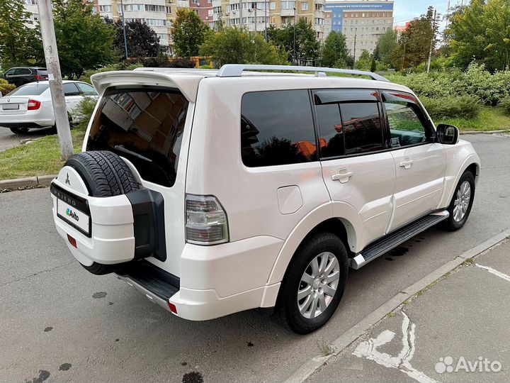 Mitsubishi Pajero 3.2 AT, 2012, 147 000 км