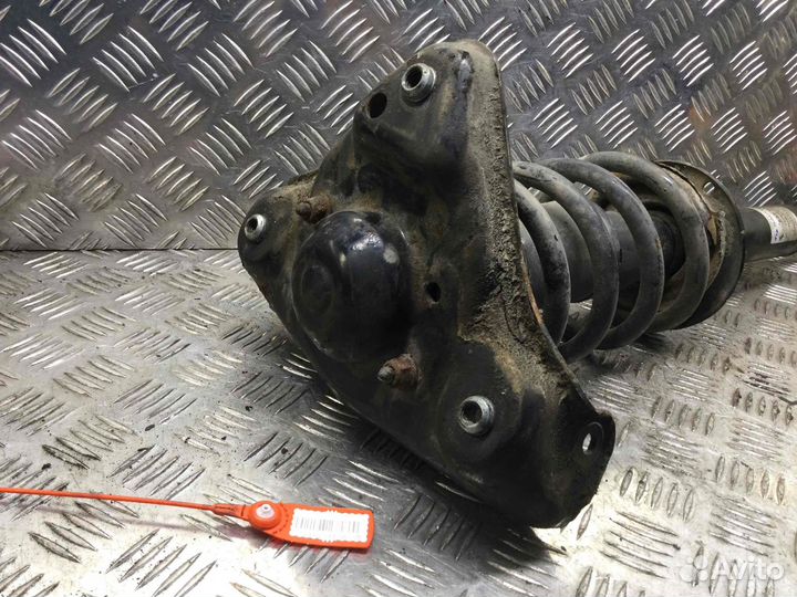 Стойка передняя левая Volkswagen Passat 557837 AFN