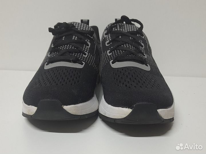 Кроссовки Reebok женские 38 размер