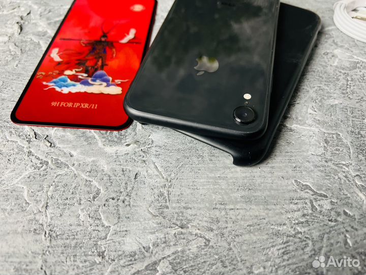 iPhone Xr, 64 ГБ