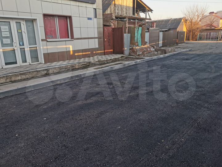 Нежилое здание, 209.7 м² + зу, 254,0 м²