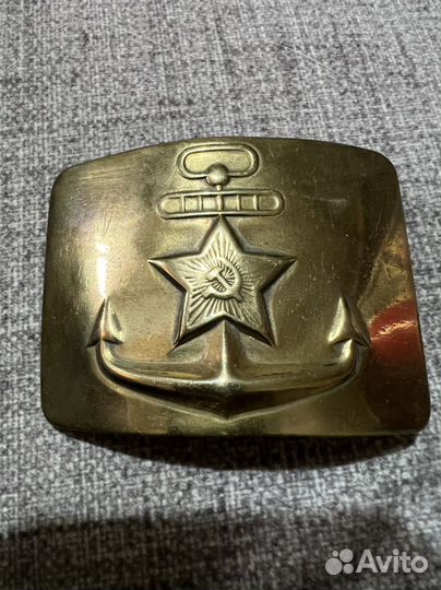 Пряжка на ремень