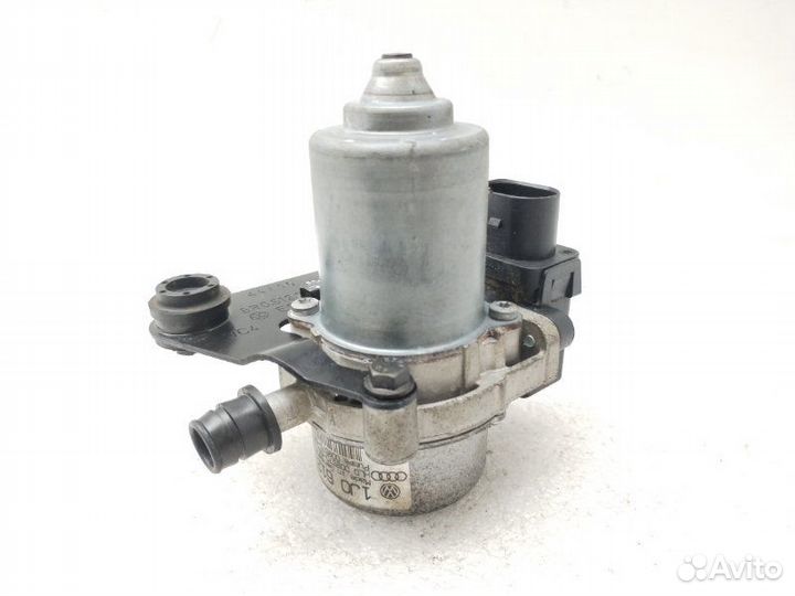 Насос вакуумный Volkswagen Polo 5 2010