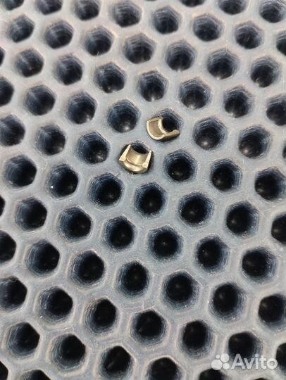 Honda VFR800 сухарь клапана