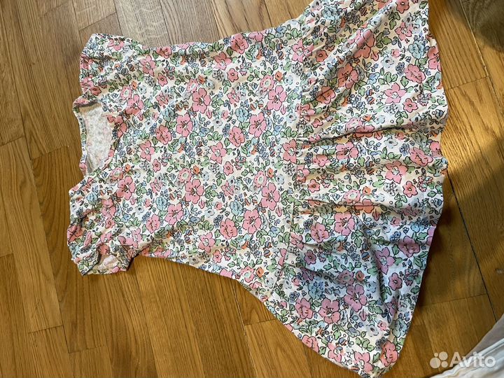 Клмплект одеждв для девочки