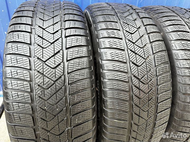 Pirelli Winter Sottozero 3 245/50 R19