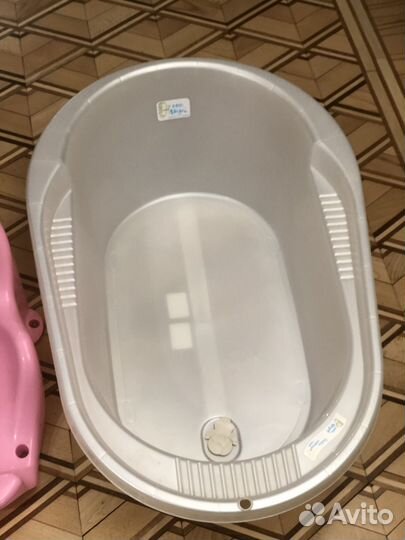 Ванночка для купания с горкой