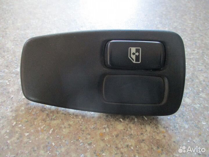 Панель управления стеклоподъёмниками правая (пасса