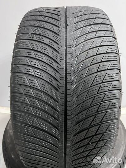 Michelin Pilot Alpin 5 245/40 R19 и 275/35 R19