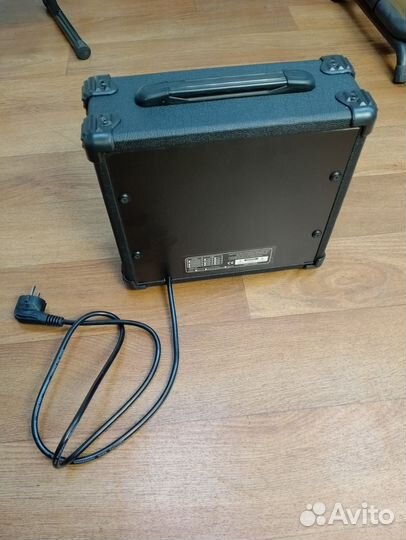 Новый комбоусилитель для бас гитары Rocket MGB-20