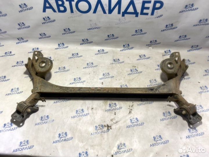 Подрамник (Балка ) задний Citroen C4 хетчбэк 10