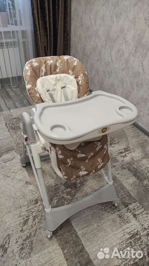 Стульчик для кормления babyton