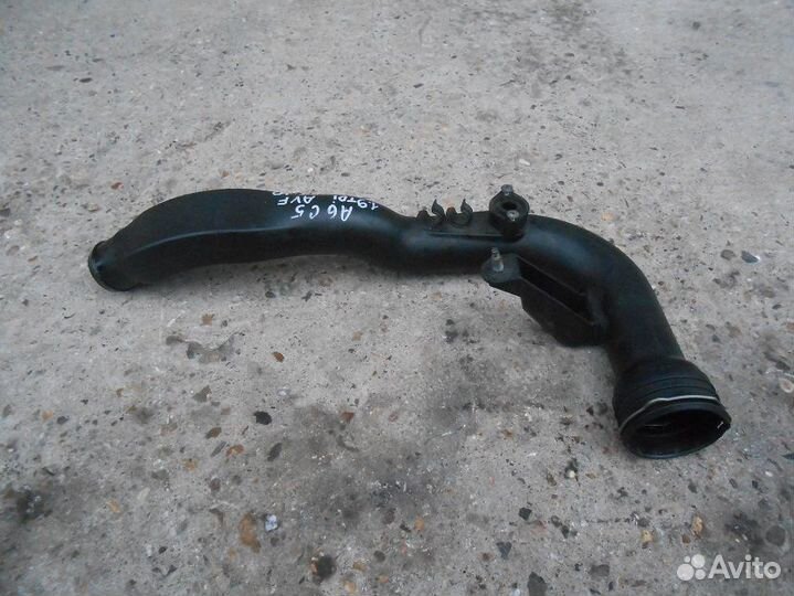 Патрубок интеркулера Ауди А6 С5 1.9 тди