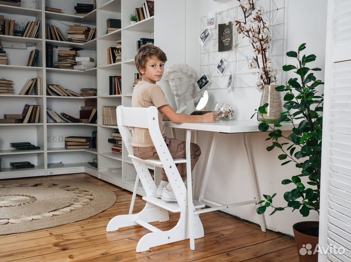 Стульчик для кормления