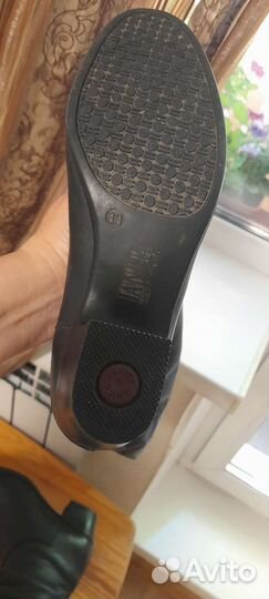 Сапоги женские Янита Финляндия р39 состояние новых