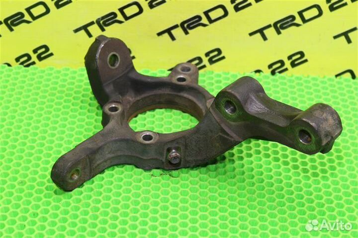 Кулак поворотный передний левый Suzuki Grand